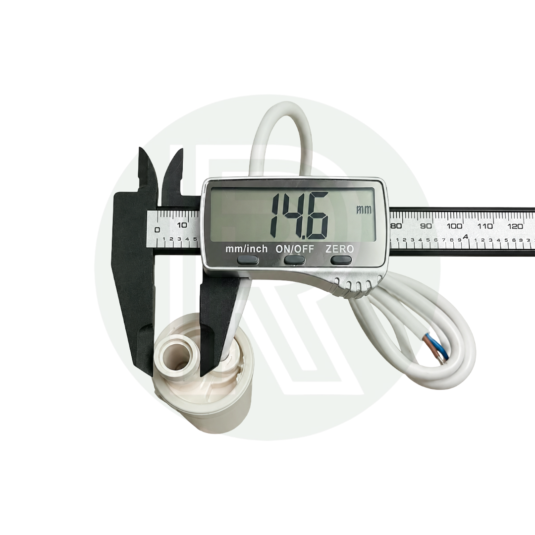 Whale High Flow 16LPM 12V Submersible Water Pump dimensions showing 146mm overall length