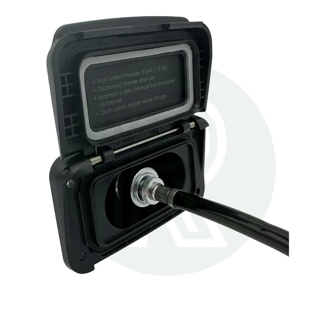 Open socket with hose connected, demonstrating plug-in water outlet.
